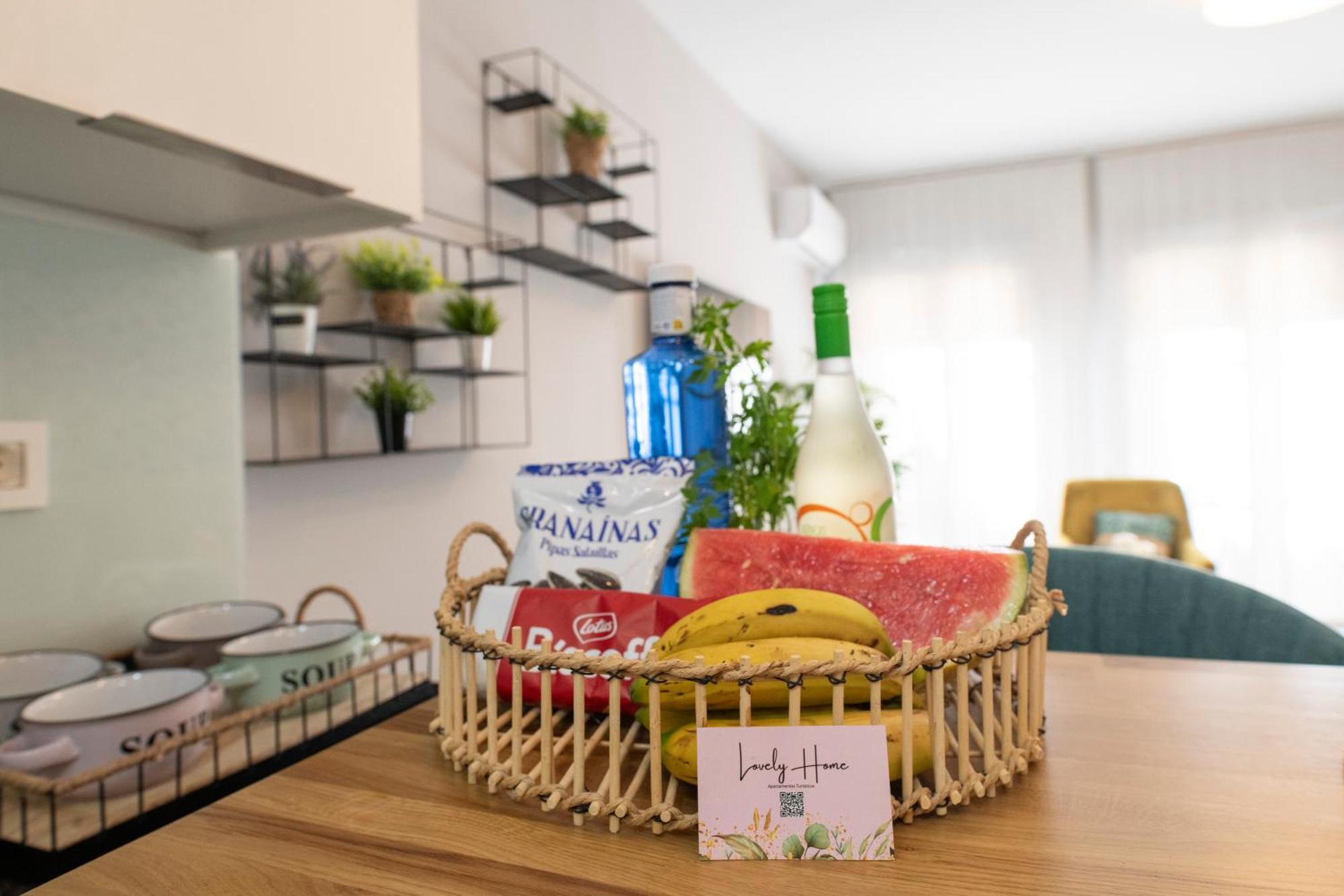 Lovely Home Con Patio — Fotos 1